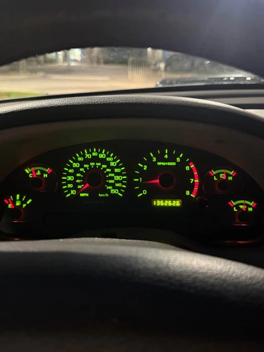 2002 Ford SN95 Mustang - Image 12 of 13