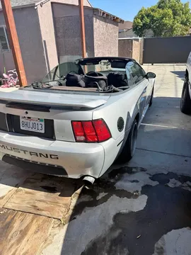 2002 Ford Mustang GT Convertible 2D