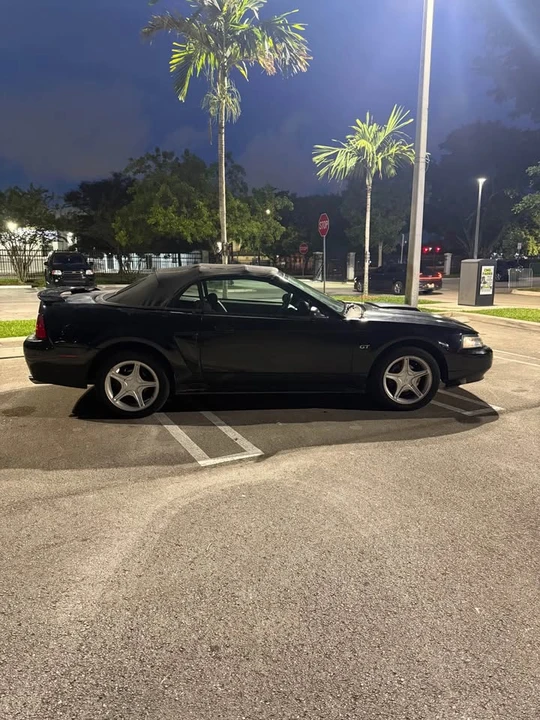 2002 Ford SN95 Mustang - Image 6 of 13