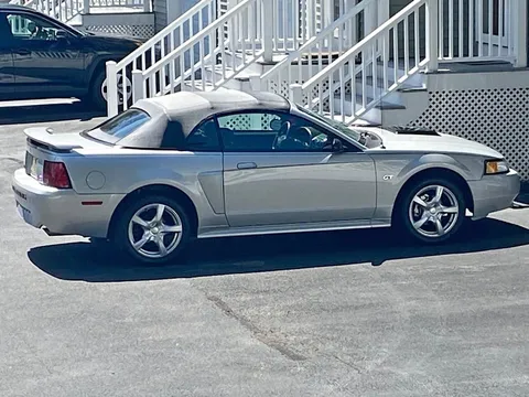 2002 Ford Mustang GT Convertible 2D