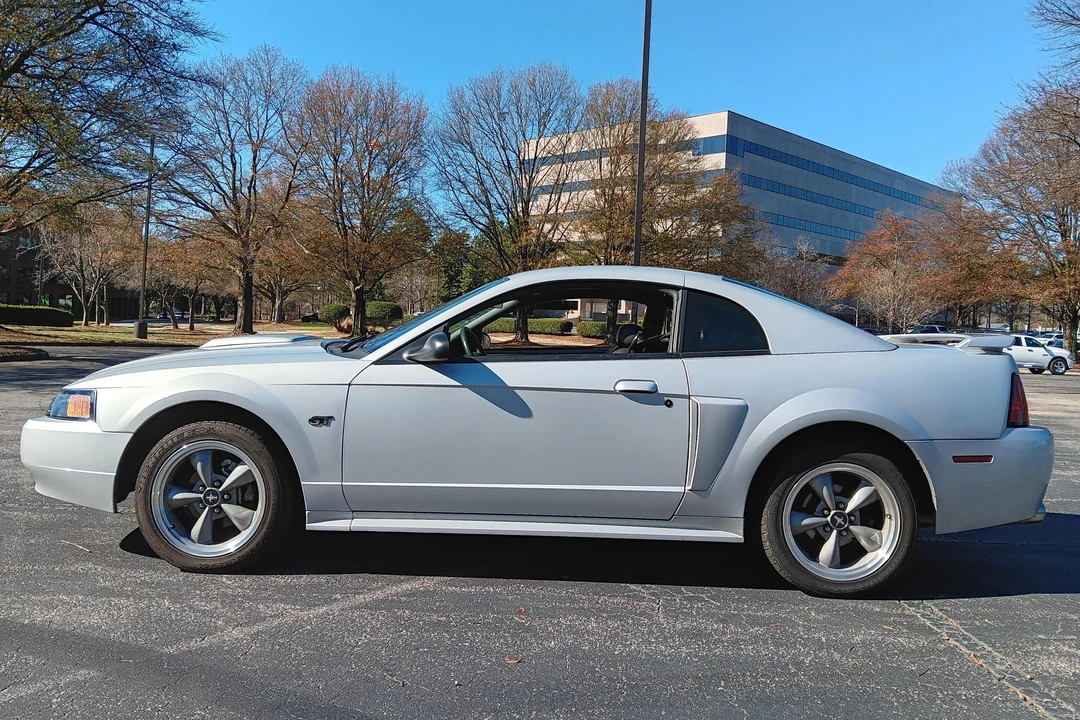 2002 Ford SN95 Mustang - Image 3 of 31