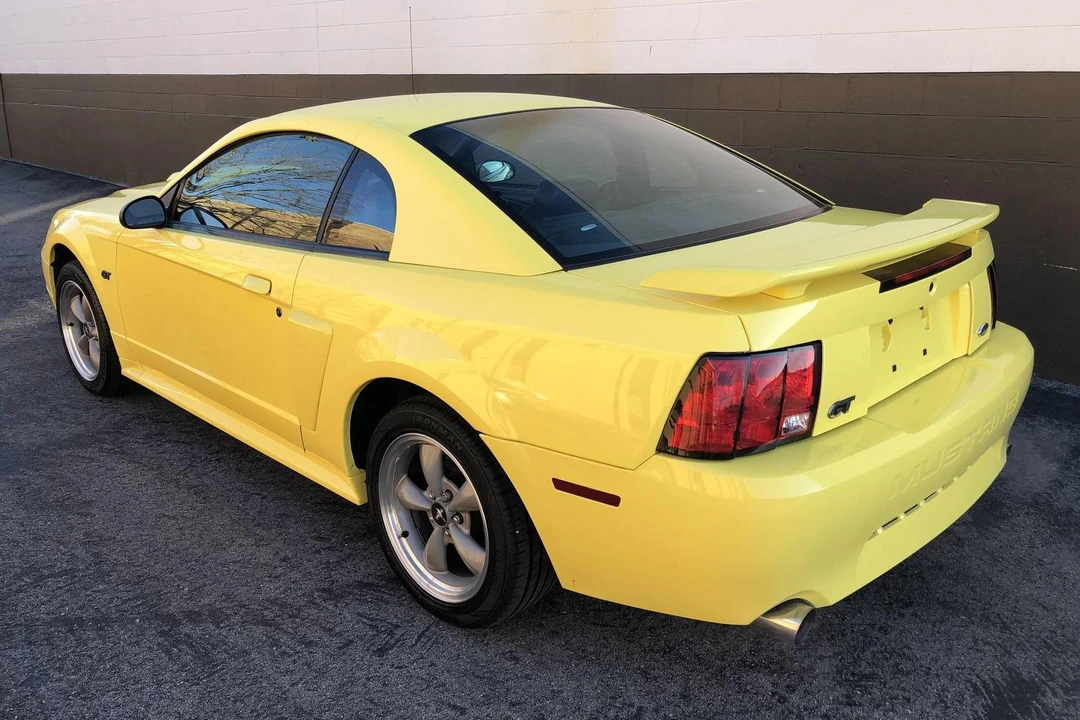 2002 Ford SN95 Mustang - Image 4 of 31