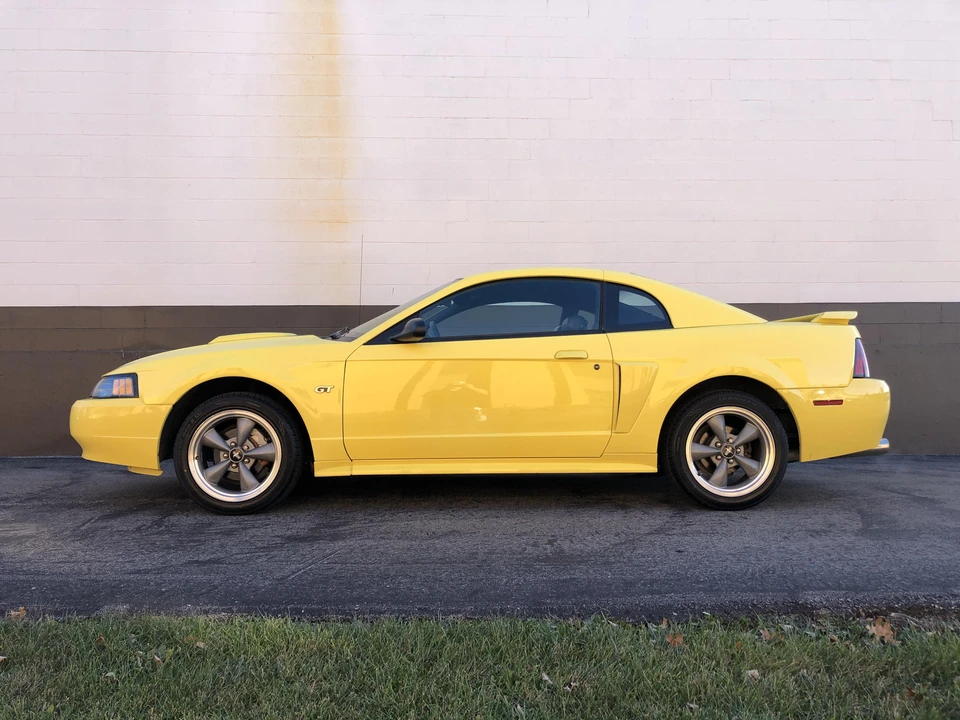 2002 Ford SN95 Mustang - Image 11 of 31