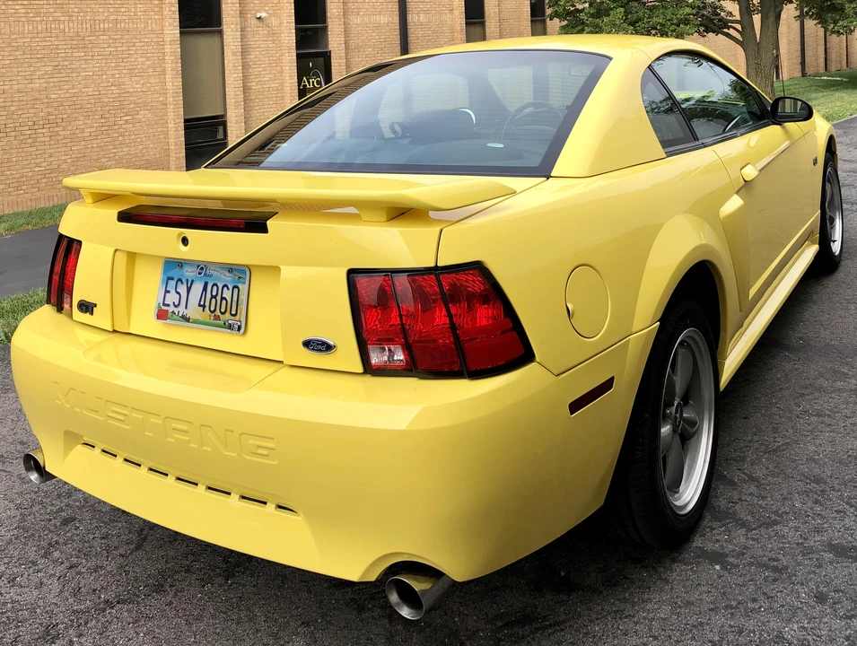 2002 Ford SN95 Mustang - Image 18 of 31