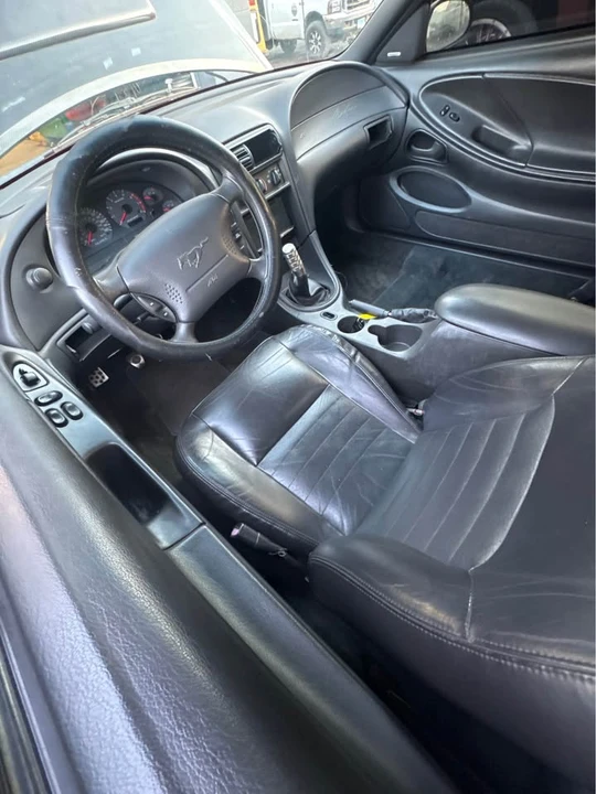 2002 Ford SN95 Mustang - Image 2 of 3