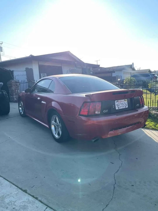 2002 Ford SN95 Mustang - Image 2 of 4