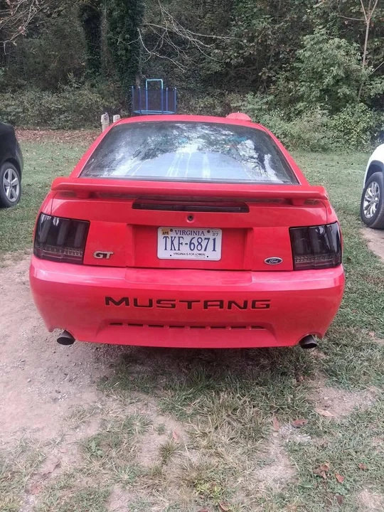 2002 Ford SN95 Mustang - Image 9 of 9