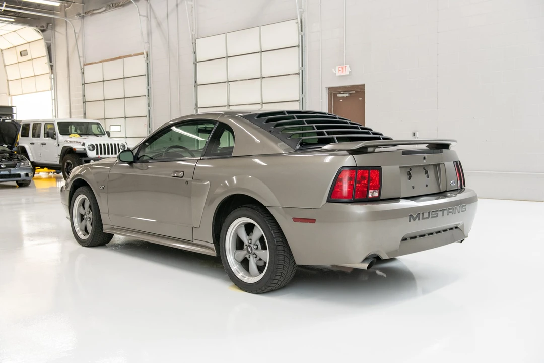 2002 Ford SN95 Mustang - Image 13 of 31