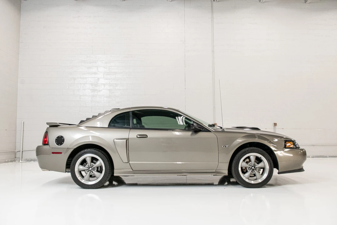 2002 Ford SN95 Mustang - Image 16 of 31