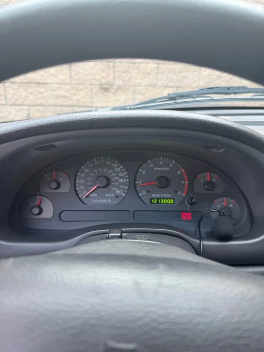 2002 Ford SN95 Mustang - Image 5 of 10