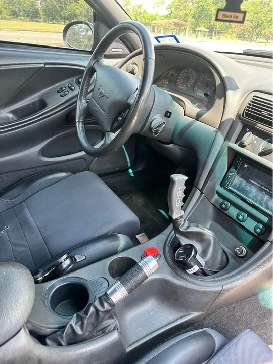2002 Ford SN95 Mustang - Image 17 of 17