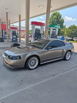 2002 Ford Mustang GT Deluxe Coupe 2D