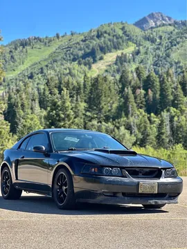 2002 Ford Mustang GT Deluxe Coupe 2D