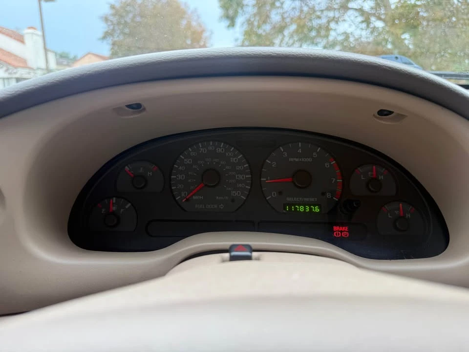 2002 Ford SN95 Mustang - Image 9 of 14