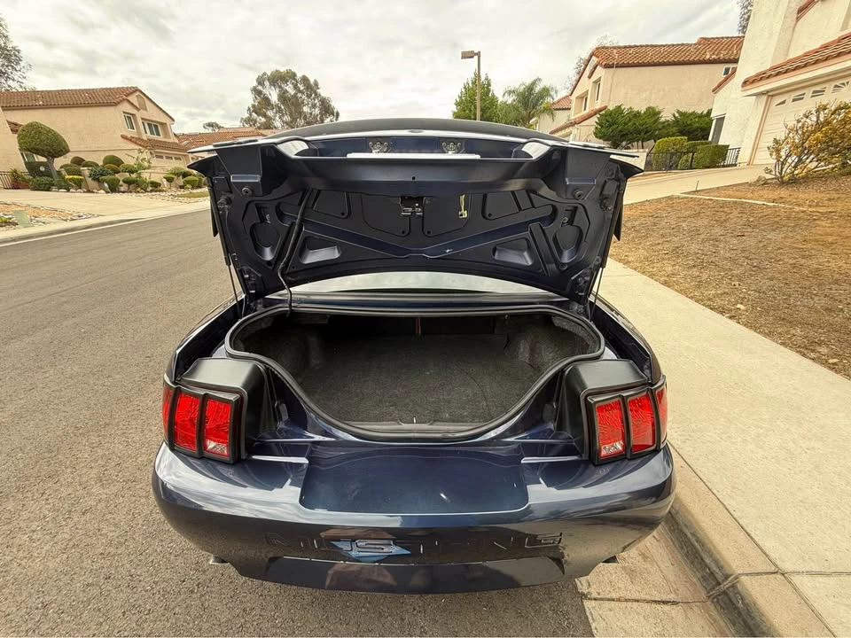 2002 Ford SN95 Mustang - Image 10 of 14