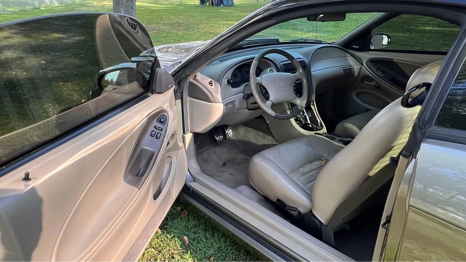 2002 Ford SN95 Mustang - Image 7 of 15