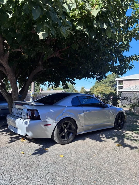 2002 Ford SN95 Mustang - Image 2 of 3