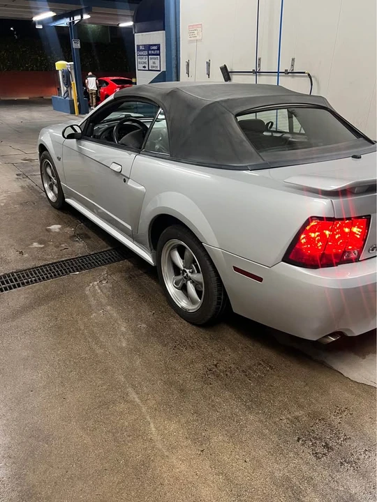 2002 Ford SN95 Mustang - Image 11 of 12