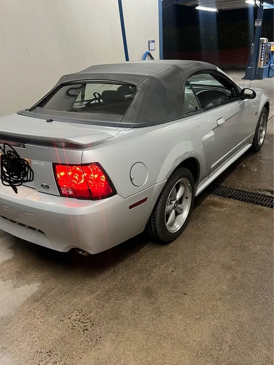 2002 Ford SN95 Mustang - Image 10 of 12