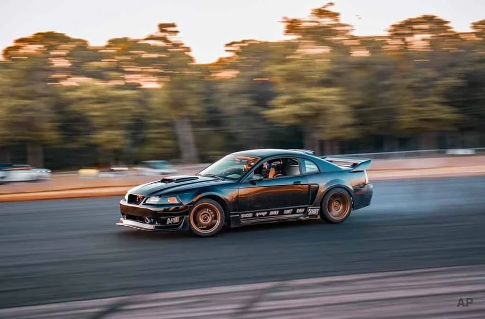 2002 Ford SN95 Mustang - Image 2 of 9