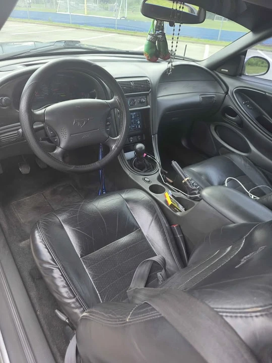 2002 Ford SN95 Mustang - Image 10 of 10