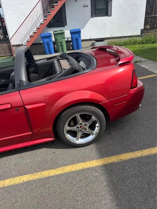 2002 Ford SN95 Mustang - Image 7 of 9