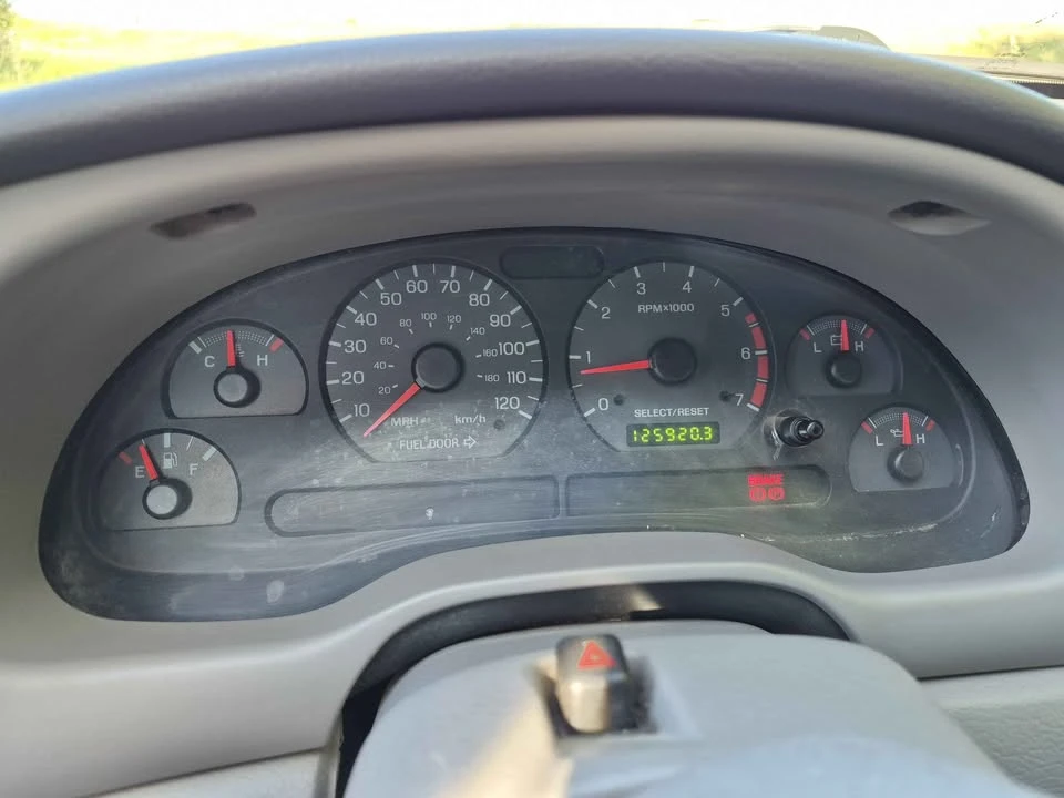 2002 Ford SN95 Mustang - Image 5 of 11