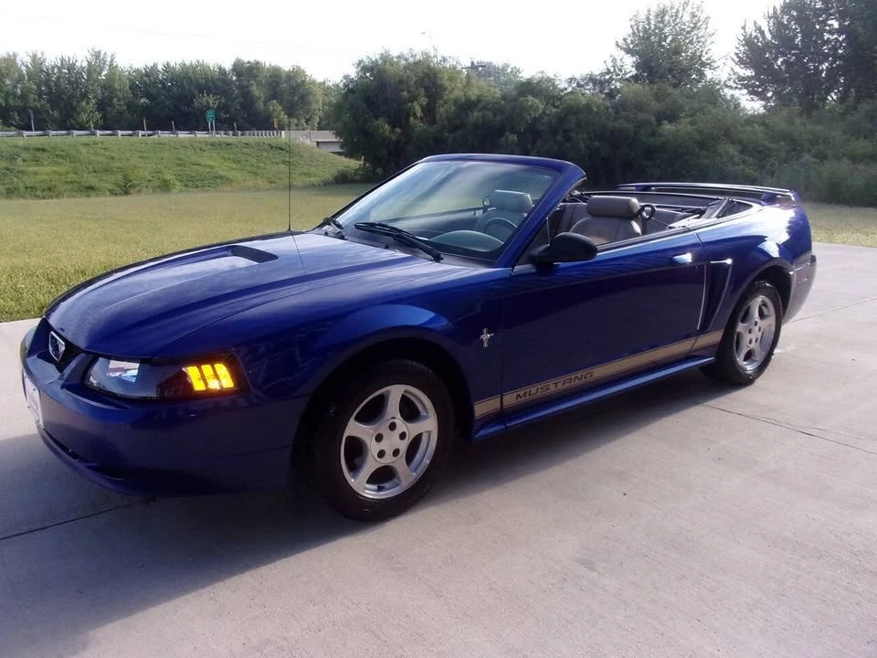 2002 Ford SN95 Mustang - Image 9 of 14