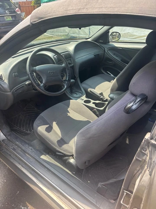 2002 Ford SN95 Mustang - Image 15 of 19