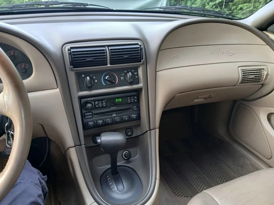 2002 Ford SN95 Mustang - Image 6 of 11