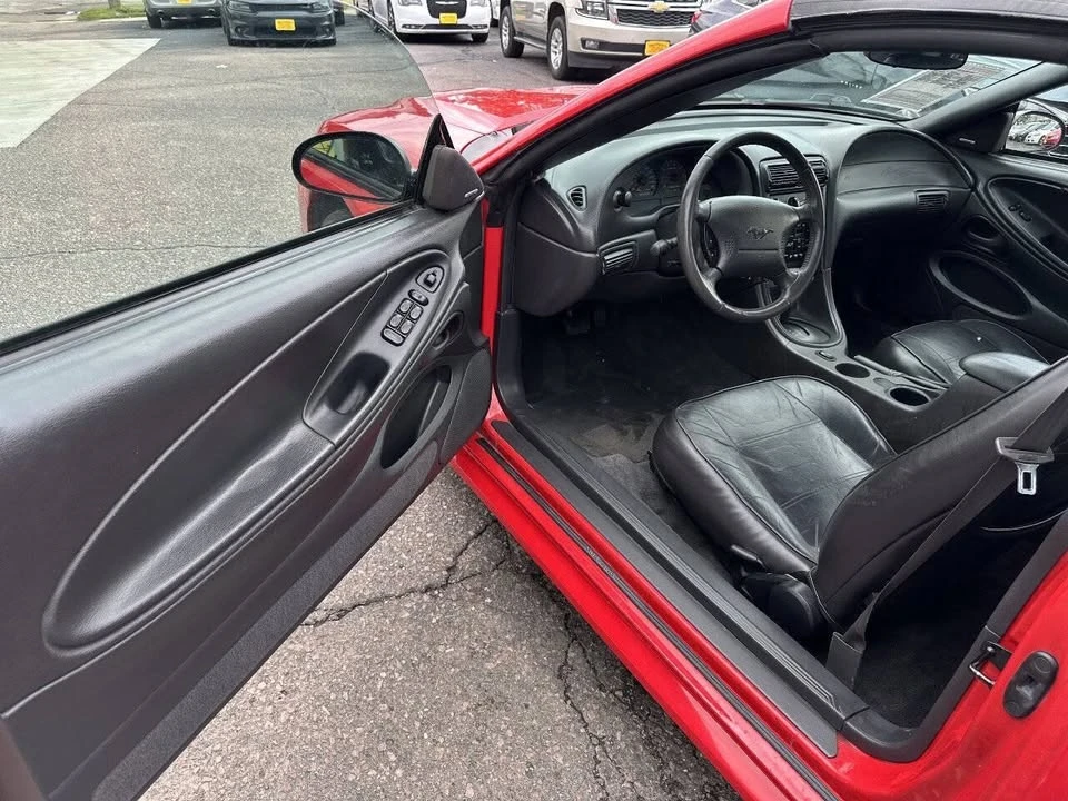 2002 Ford SN95 Mustang - Image 15 of 20