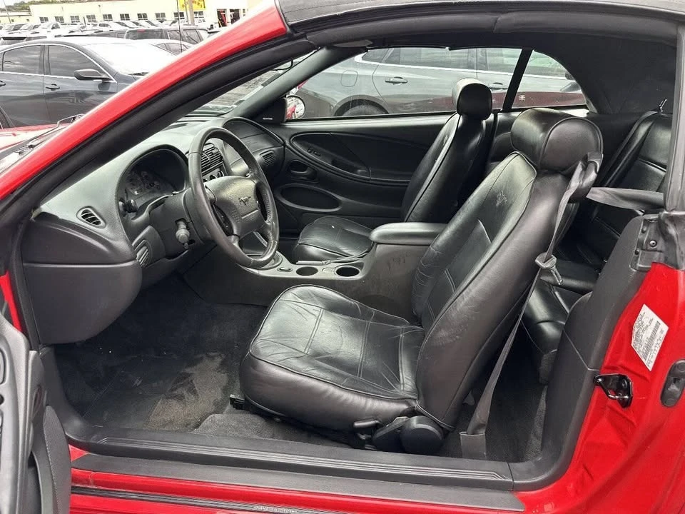2002 Ford SN95 Mustang - Image 16 of 20