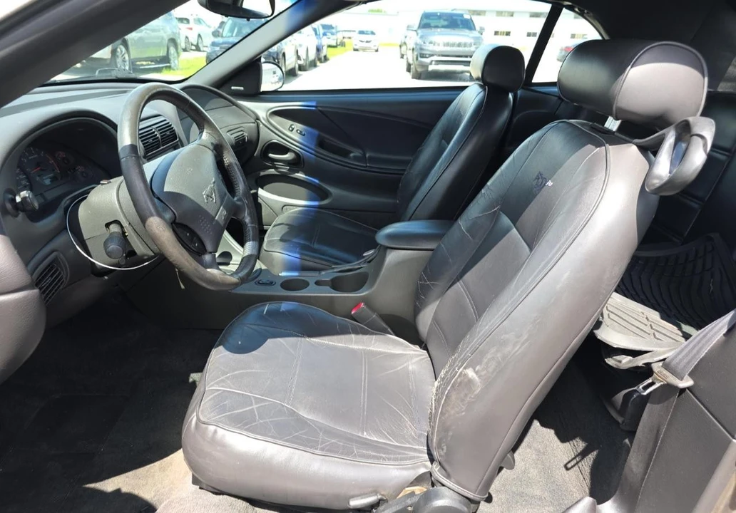 2002 Ford SN95 Mustang - Image 10 of 16