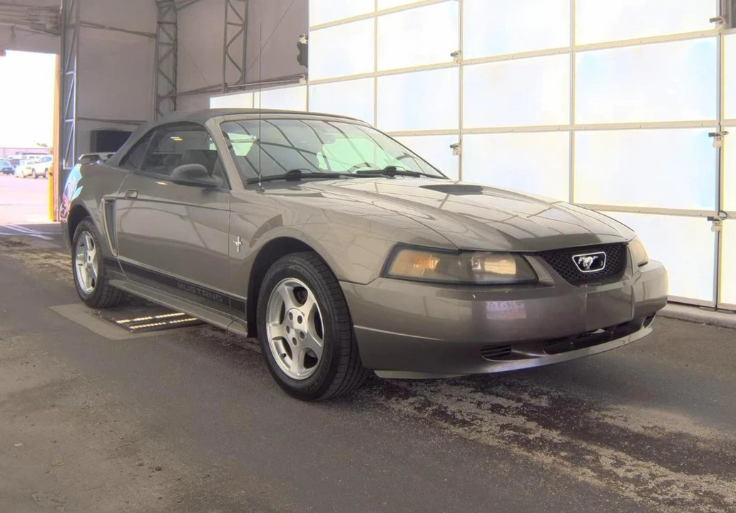2002 Ford SN95 Mustang - Image 4 of 16