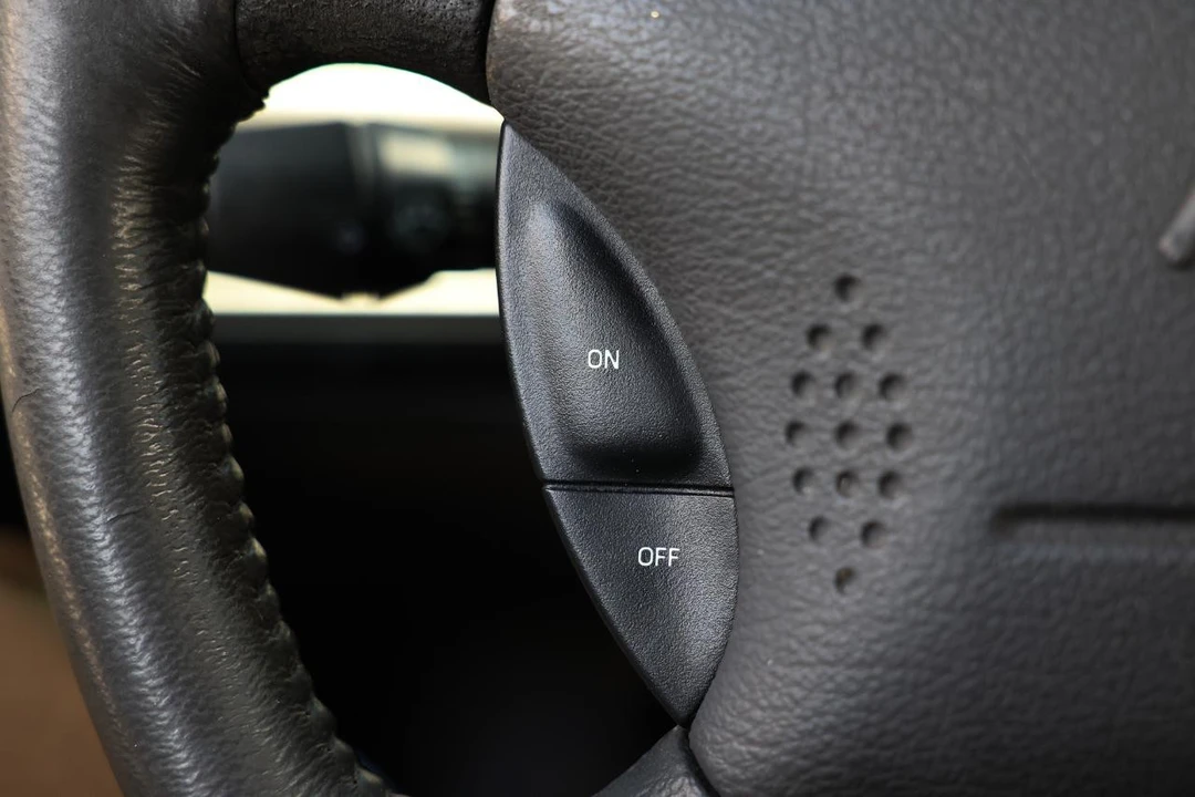 2002 Ford SN95 Mustang - Image 25 of 31