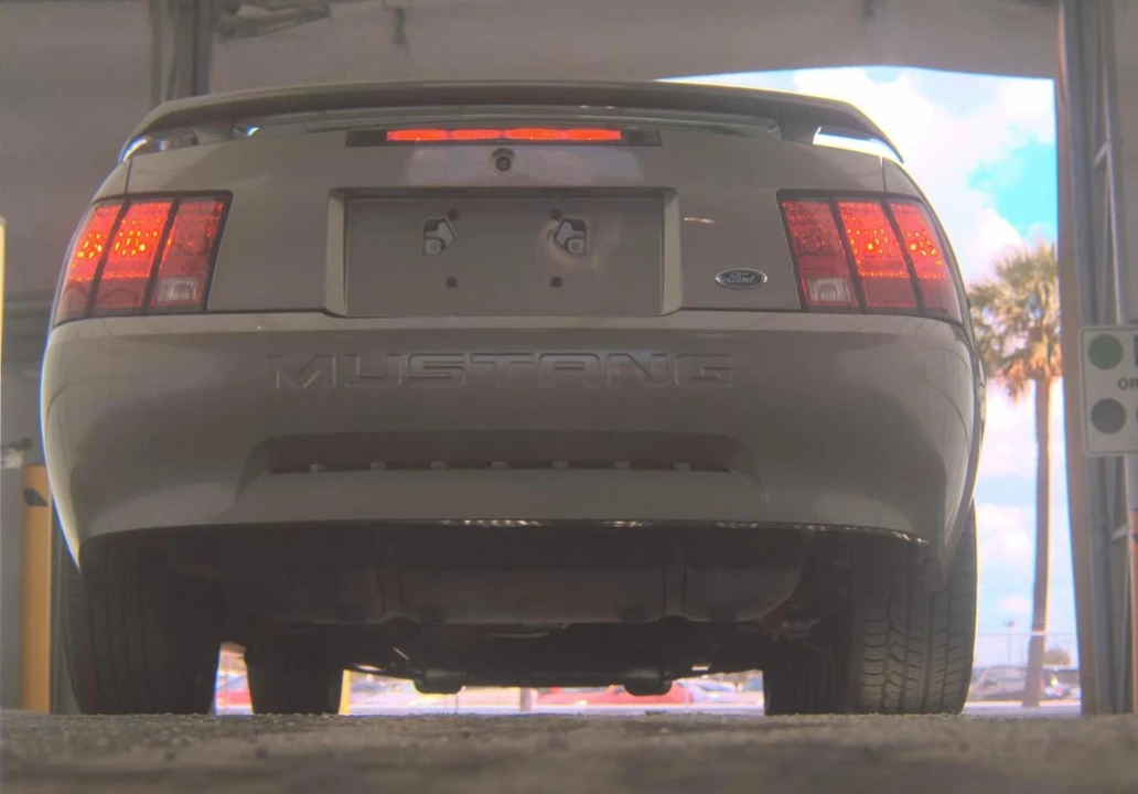 2002 Ford SN95 Mustang - Image 7 of 16