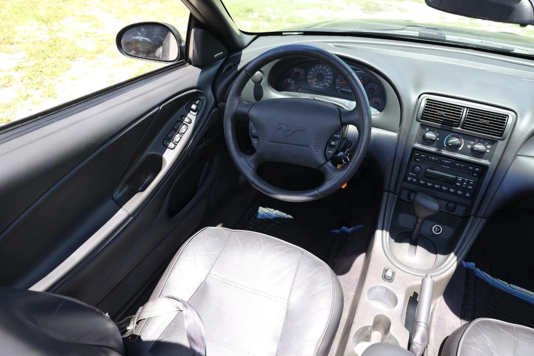 2002 Ford SN95 Mustang - Image 20 of 31