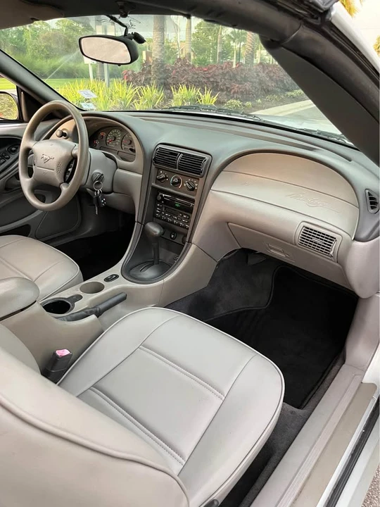 2002 Ford SN95 Mustang - Image 11 of 14