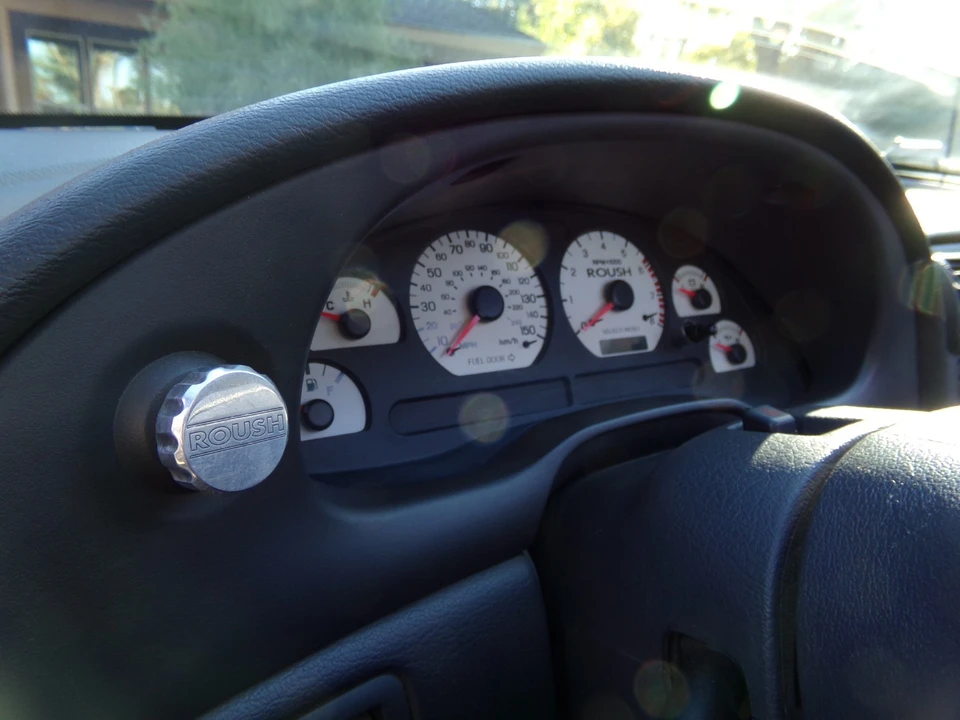 2002 Ford SN95 Mustang - Image 14 of 24