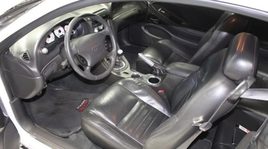 2002 Ford SN95 Mustang - Image 5 of 12