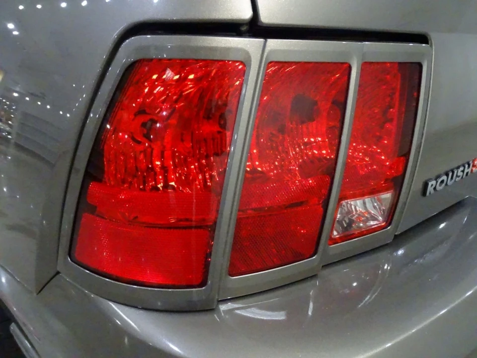 2002 Ford SN95 Mustang - Image 16 of 21