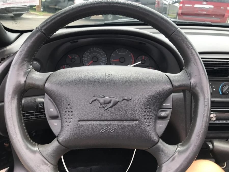 2002 Ford SN95 Mustang - Image 13 of 21