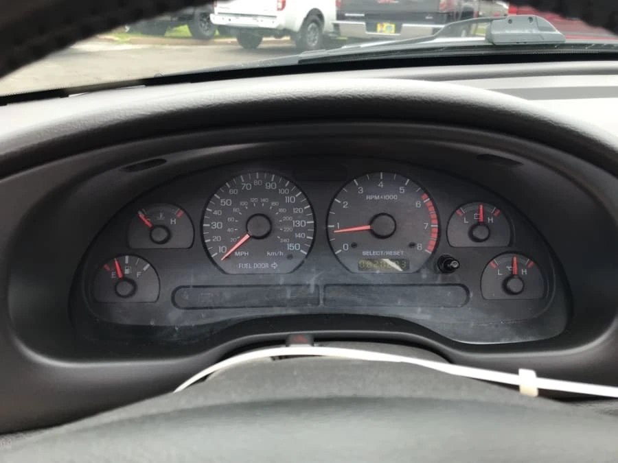 2002 Ford SN95 Mustang - Image 16 of 21
