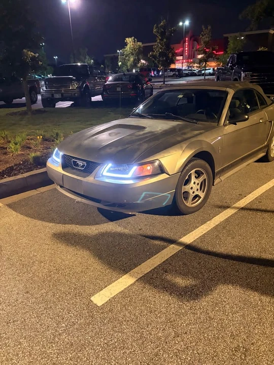 2002 Ford SN95 Mustang - Image 4 of 4