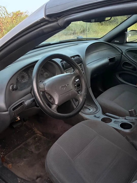 2002 Ford SN95 Mustang - Image 3 of 4