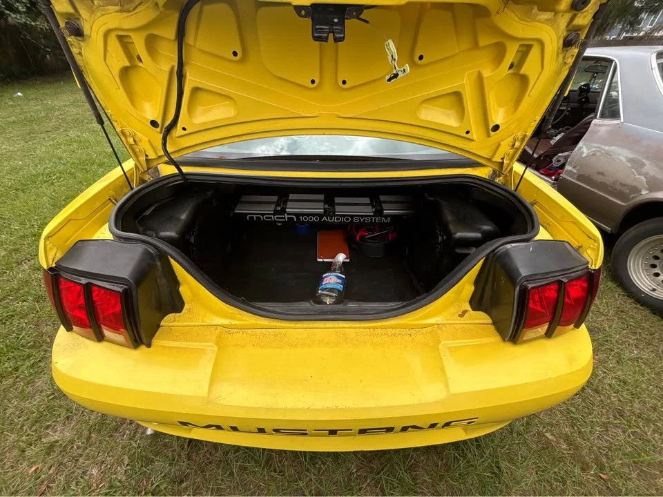 2002 Ford SN95 Mustang - Image 2 of 3