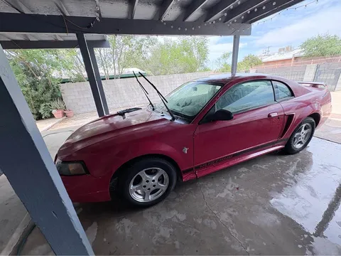 2002 Ford Mustang V6 Coupe 2D