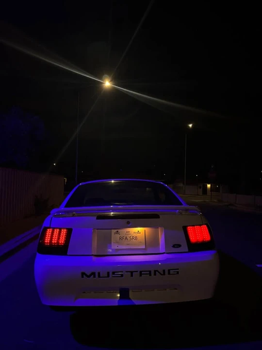 2002 Ford SN95 Mustang - Image 2 of 2