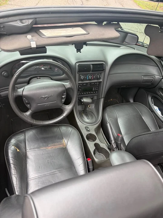 2002 Ford SN95 Mustang - Image 10 of 12