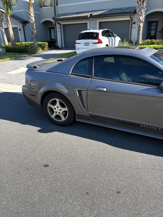 2002 Ford SN95 Mustang - Image 4 of 8